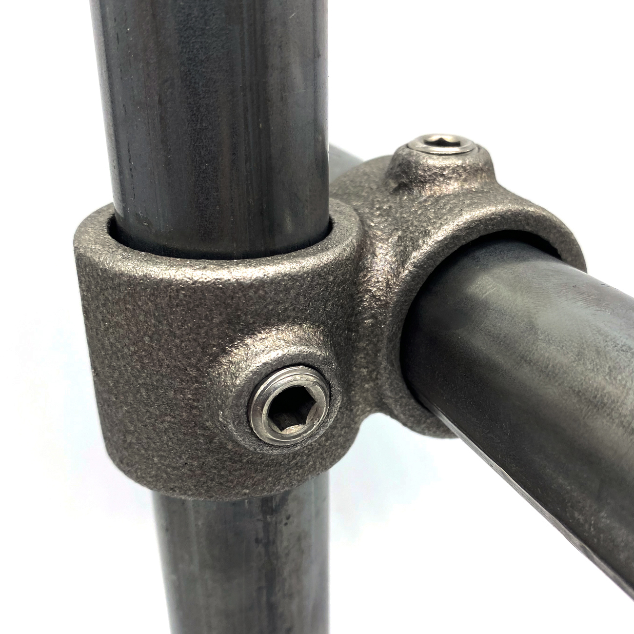 161-C Kreuzstück vorgesetzt 90°- 42.4 mm (NAT.)