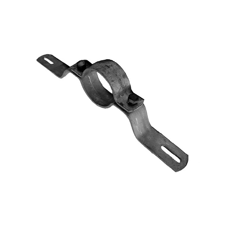 Einzelne verzinkte Schilderschelle mit Ausleger, freigestellt auf weissem Hintergrund. Runde Schelle klemmt per zwei Schrauben eine flache Metallstange. Stange nach oben und horizontal, endet in zwei Armen mit Langlöchern für 350 mm Lochabstand.