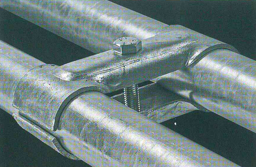 Doppelschelle, Mischgrösse, 1" x 3/4" (33.7 mm x 26.9 mm),  FV, Schraube 1xM10x45